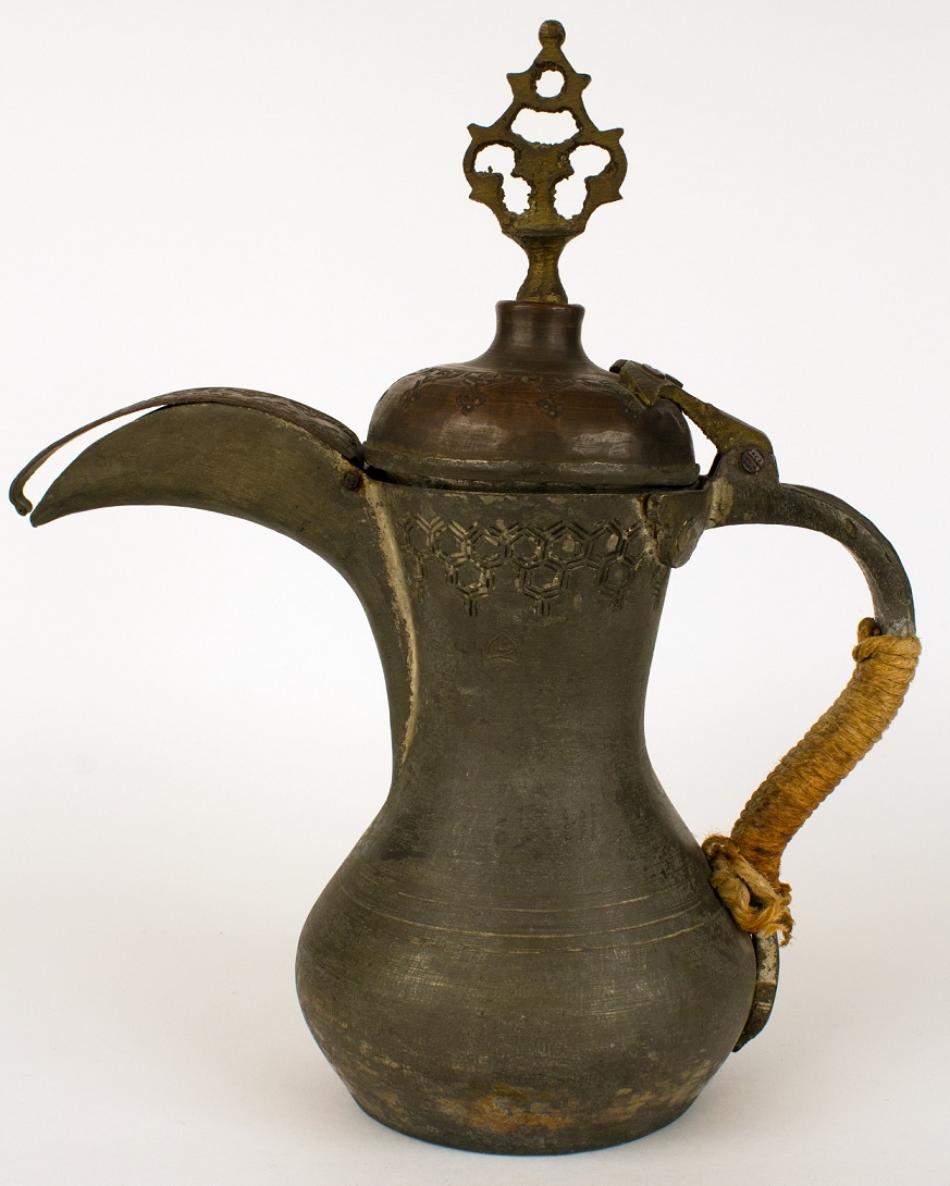 Kaffeekanne (Nazaret, 19./20. Jahrhundert, Foto: R. Wehning, Copyright: Gustaf-Dalman-Institut) 